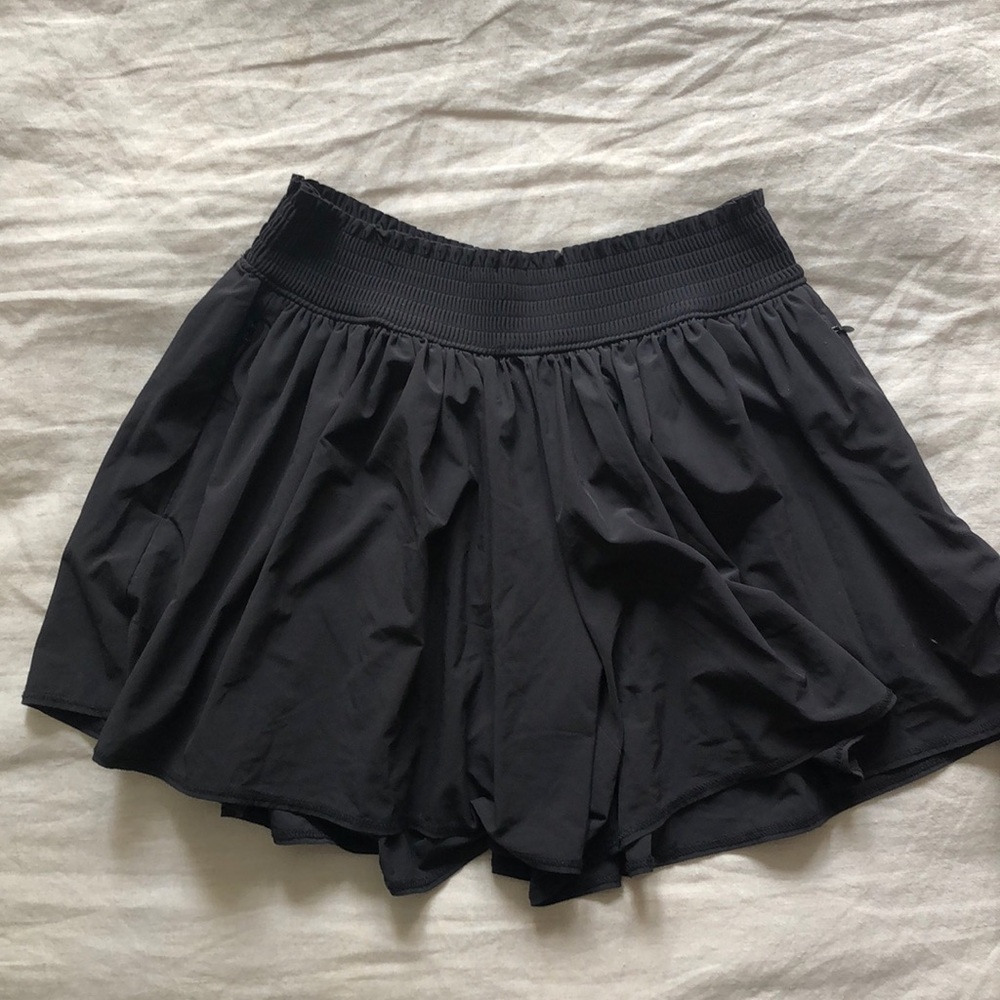Athleta Flowy Shorts
